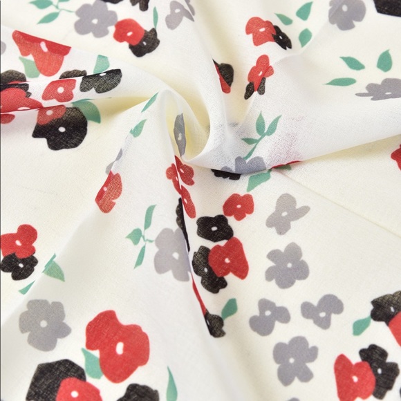 Scarfs - Picture 10 of 16